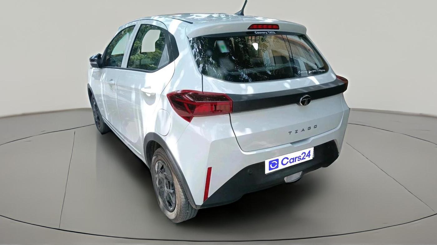 2026 Tata Tiago Creative AT, Petrol, Automatic, 593 km, exterior