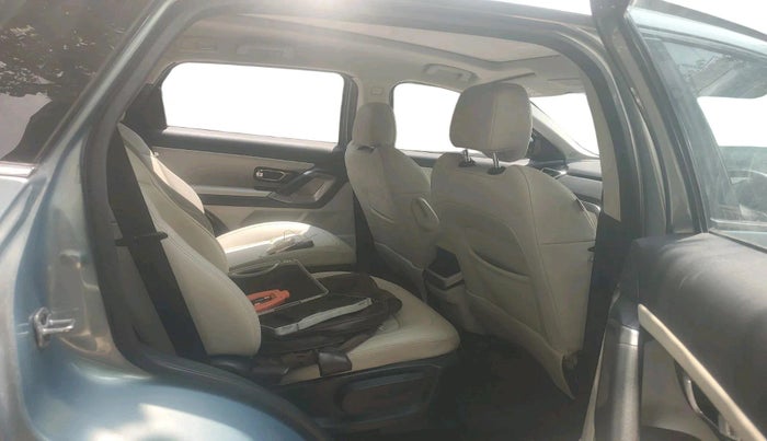 2021 Tata Safari XZ PLUS 6 S, Diesel, Manual, 23,130 km, interior