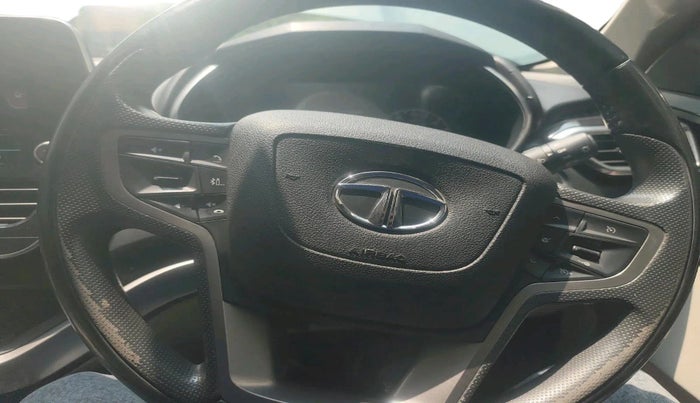 2021 Tata Safari XZ PLUS 6 S, Diesel, Manual, 23,130 km, interior