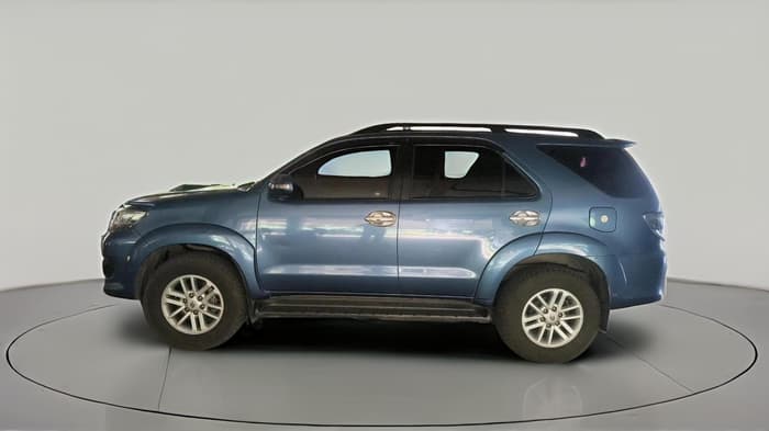 2012 Toyota Fortuner 3.0 4X2 MT, Diesel, Manual, 1,69,646 km, exterior