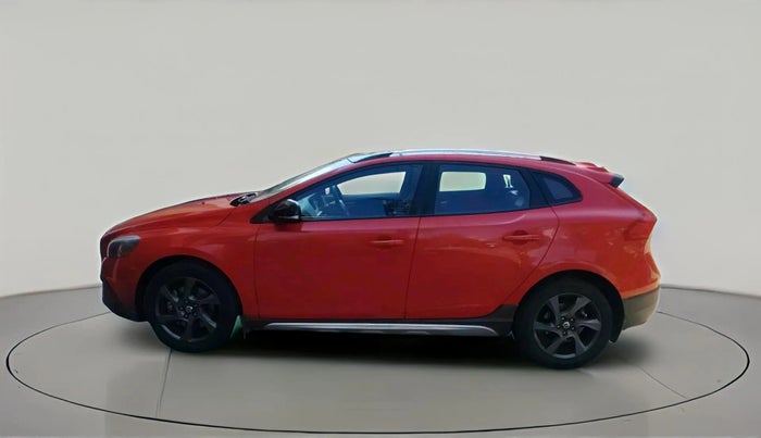 2014 Volvo V40 Cross Country D3, Diesel, Automatic, 1,05,385 km, exterior