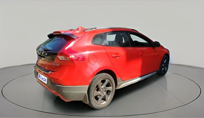 2014 Volvo V40 Cross Country D3, Diesel, Automatic, 1,05,385 km, exterior