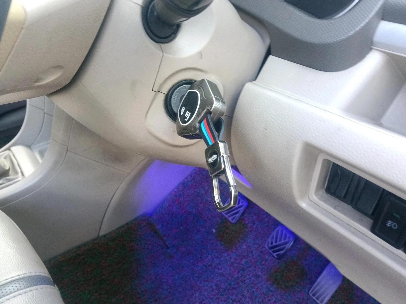 2015 Maruti Ertiga ZDI, Diesel, Manual, 71,216 km, interior