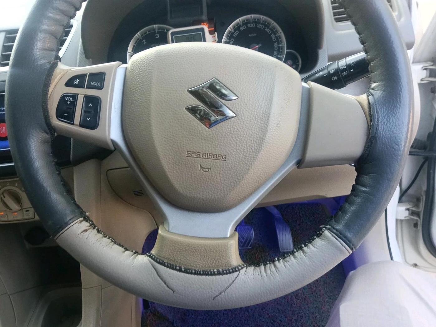 2015 Maruti Ertiga ZDI, Diesel, Manual, 71,216 km, interior