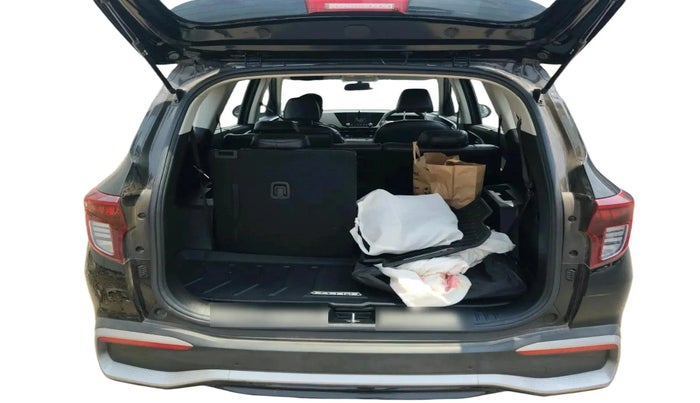 2022 KIA CARENS PRESTIGE PLUS 1.4 PETROL 7 STR, Petrol, Manual, 17,667 km, exterior