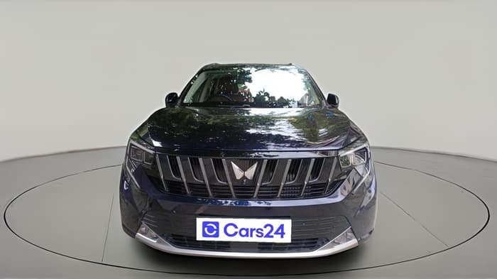 2026 Mahindra XUV 7XO AX7 2WD Diesel 2.2L Turbo Manual 7 STR, Diesel, Manual, 2,435 km, exterior