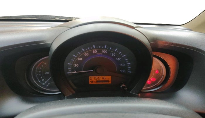 2015 Honda Amaze 1.2L I-VTEC S, Petrol, Manual, 75,016 km, interior