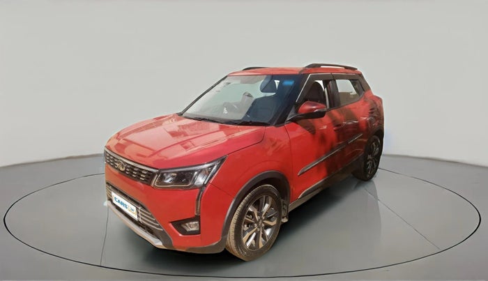 2020 Mahindra XUV300 W8 (O) 1.2 PETROL, Petrol, Manual, 64,000 km, exterior