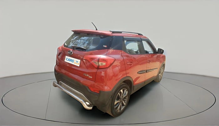 2020 Mahindra XUV300 W8 (O) 1.2 PETROL, Petrol, Manual, 64,000 km, exterior