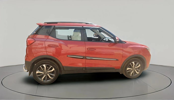 2020 Mahindra XUV300 W8 (O) 1.2 PETROL, Petrol, Manual, 64,000 km, exterior