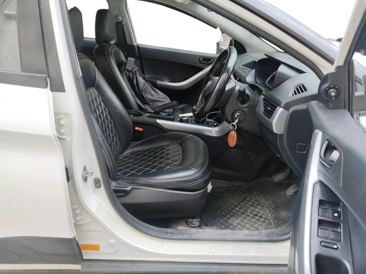2023 Tata NEXON XM PETROL, Petrol, Manual, 50,089 km, interior