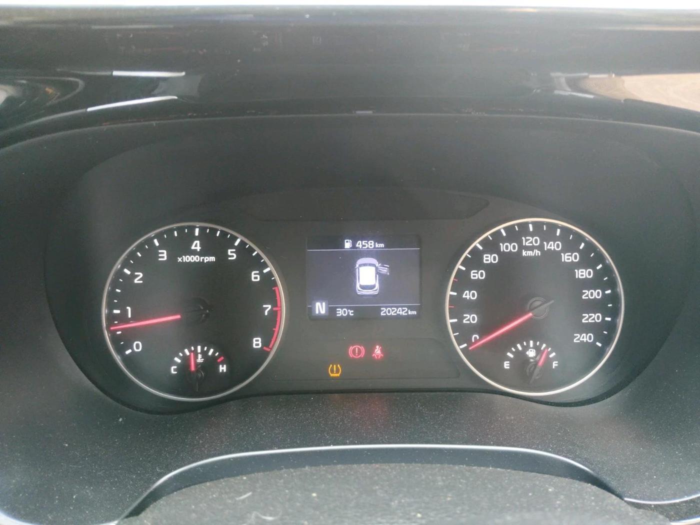 2022 KIA SELTOS HTK PLUS 1.5 IMT, Petrol, Manual, 20,242 km, interior