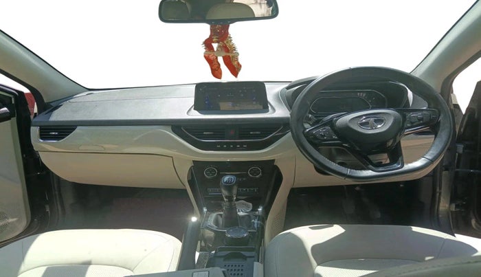 2023 Tata NEXON XZ PLUS LUXURY SUNROOF PETROL, Petrol, Manual, 25,001 km, interior