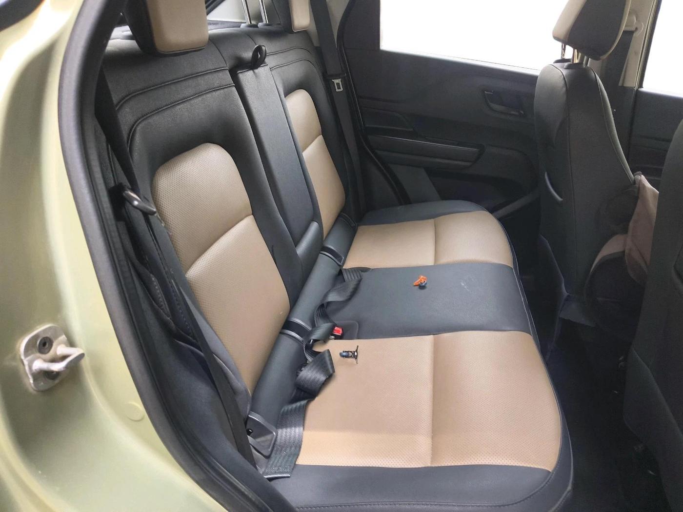 2022 Tata PUNCH CREATIVE 1.2 AMT KAZIRANGA EDITION , Petrol, Automatic, 38,999 km, interior