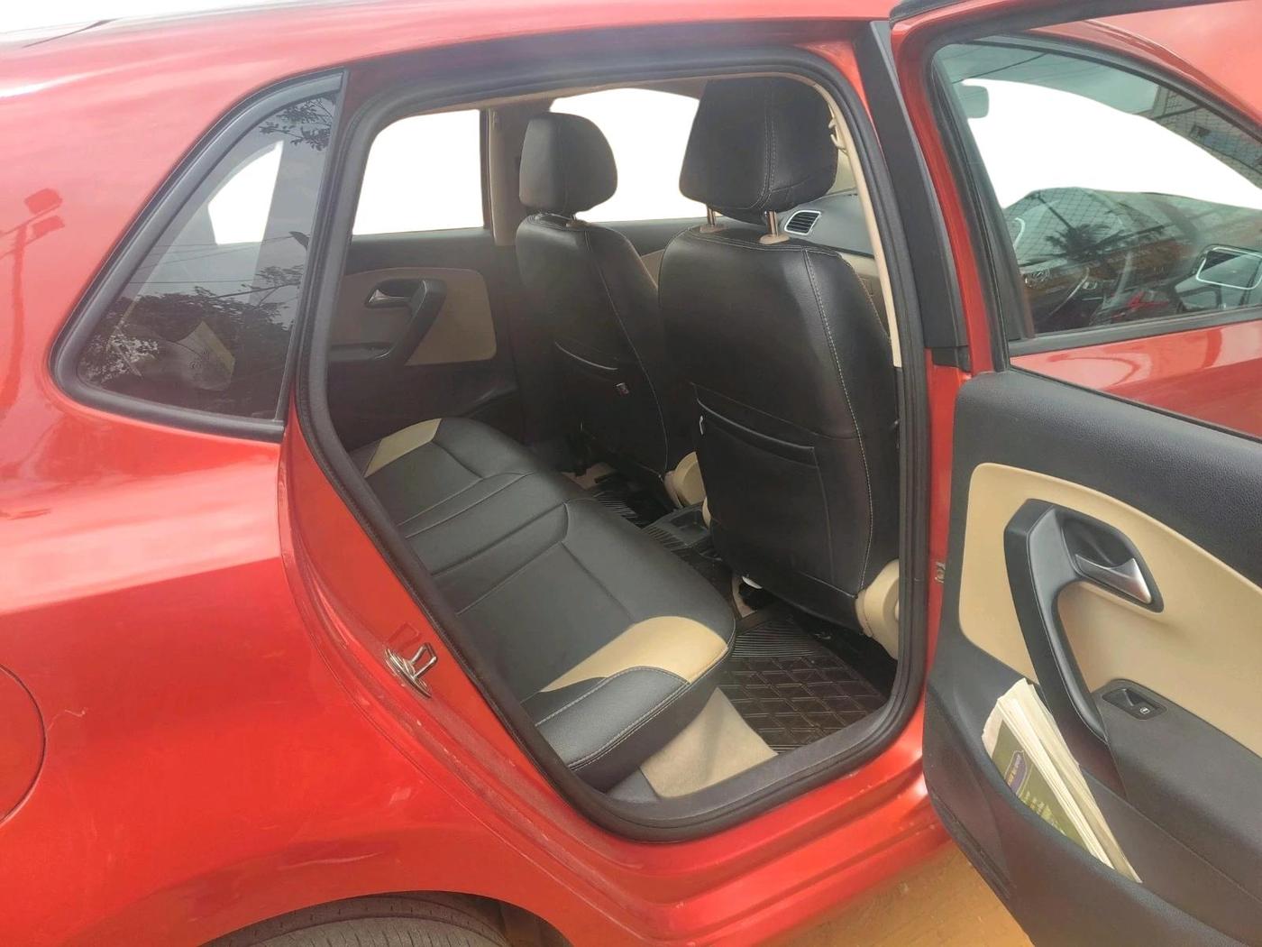 2014 Volkswagen Polo HIGHLINE1.2L, Petrol, Manual, 89,193 km, interior
