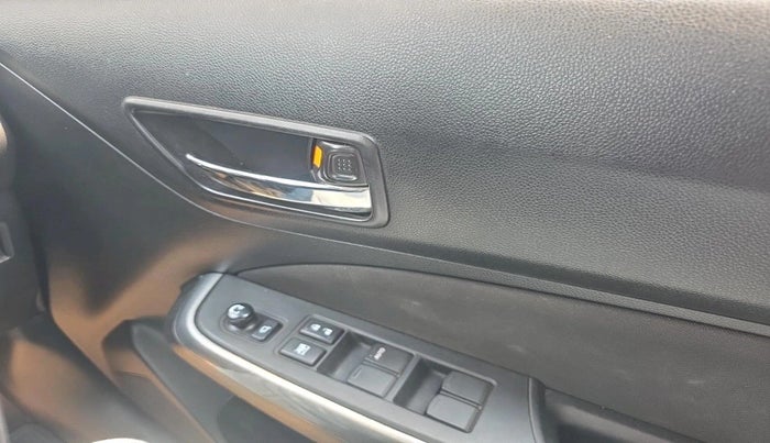 2020 Maruti Swift ZXI AMT, Petrol, Automatic, 2,11,193 km, interior