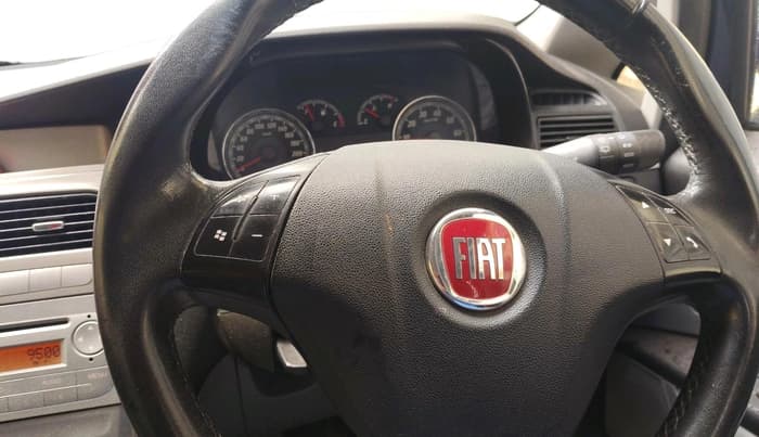 2013 Fiat Grand Punto EMOTION PACK 1.3, Diesel, Manual, 1,11,065 km, interior