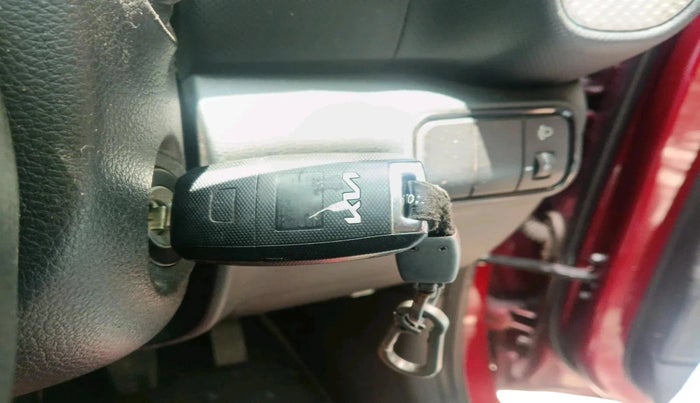 2021 KIA SONET HTK PLUS 1.2, Petrol, Manual, 66,708 km, interior