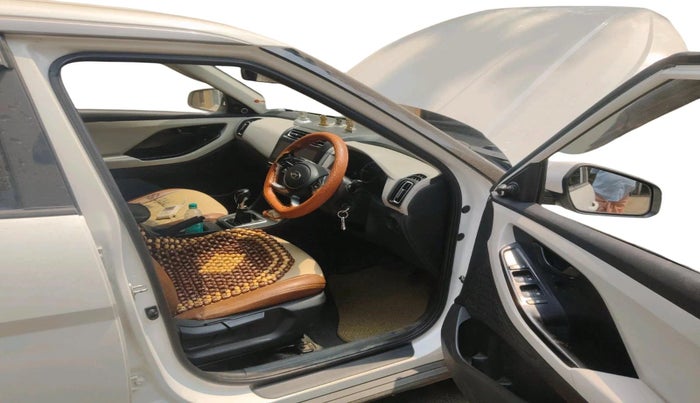 2021 Hyundai Creta E 1.5 PETROL, Petrol, Manual, 69,074 km, interior