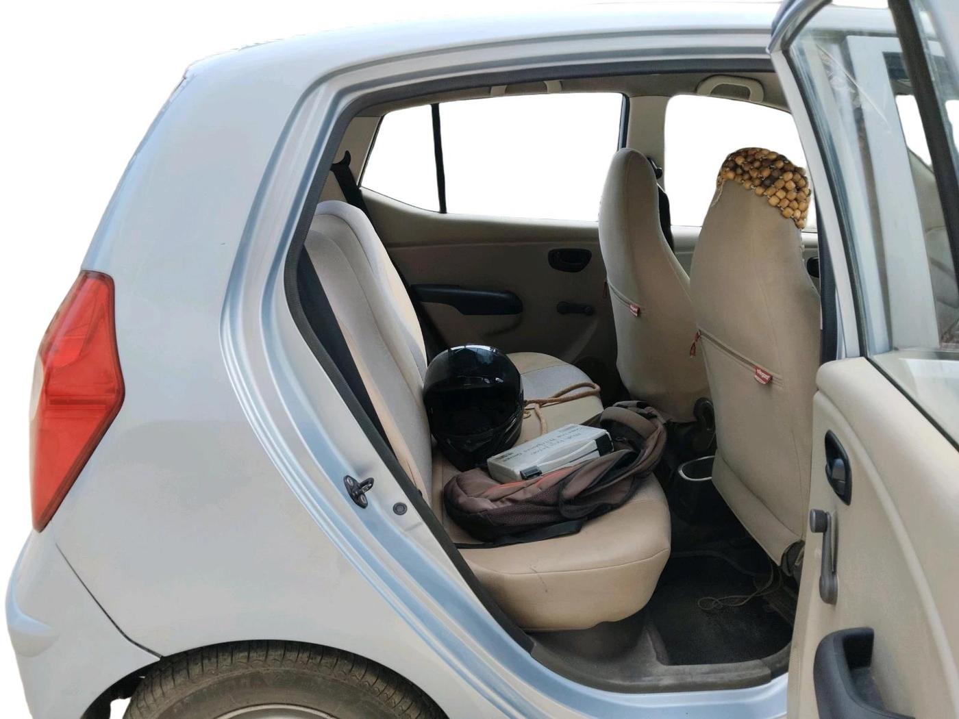 2011 Hyundai i10 ERA 1.1, Petrol, Manual, 62,392 km, interior