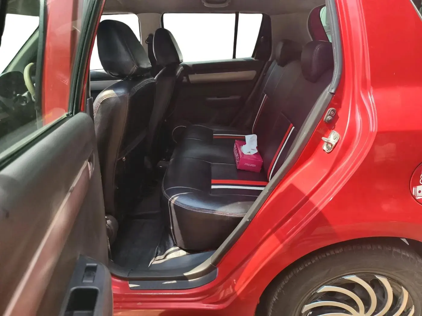2009 Maruti Swift VDI, Diesel, Manual, 2,16,478 km, interior