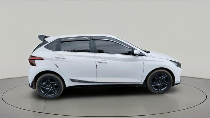 2022 Hyundai NEW I20 SPORTZ 1.2 MT, Petrol, Manual, 19,289 km, exterior