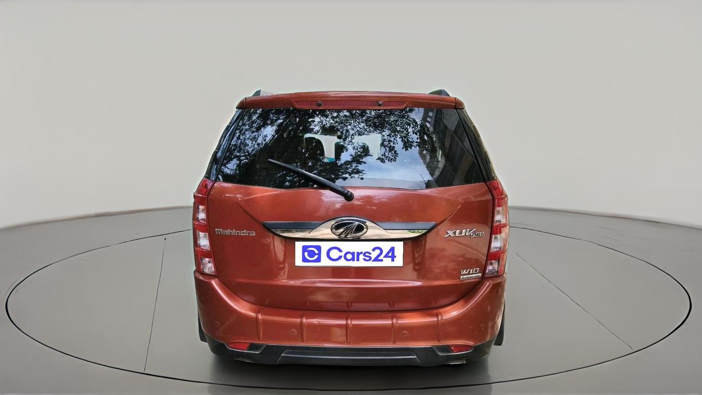 2017 Mahindra XUV500 W10 AT, Diesel, Automatic, 53,115 km, exterior