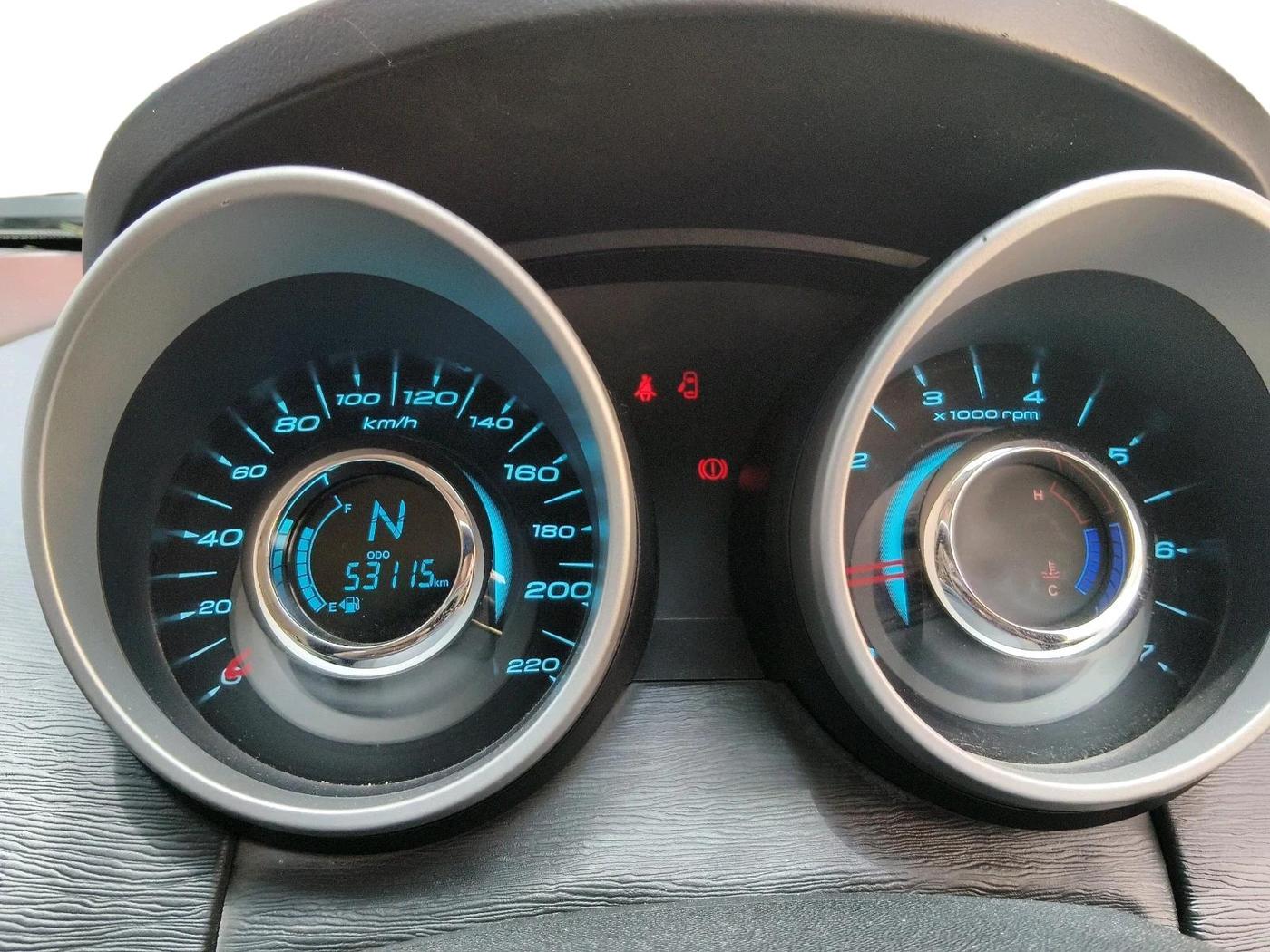 2017 Mahindra XUV500 W10 AT, Diesel, Automatic, 53,115 km, interior