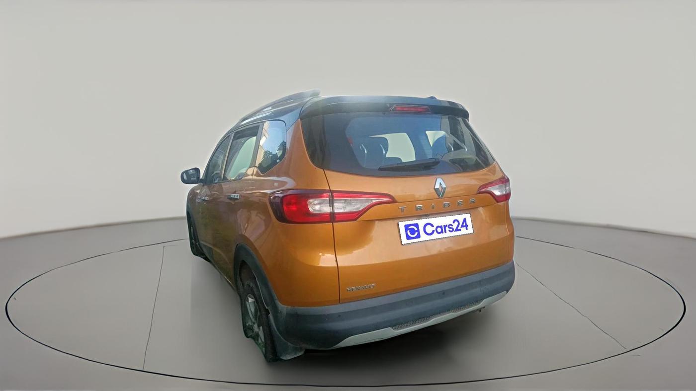 2023 Renault TRIBER RXZ AMT, Petrol, Automatic, 25,774 km, exterior