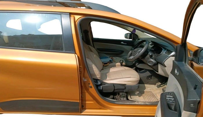 2023 Renault TRIBER RXZ, Petrol, Manual, 75,072 km, interior