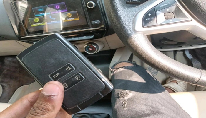 2023 Renault TRIBER RXZ, Petrol, Manual, 75,072 km, interior