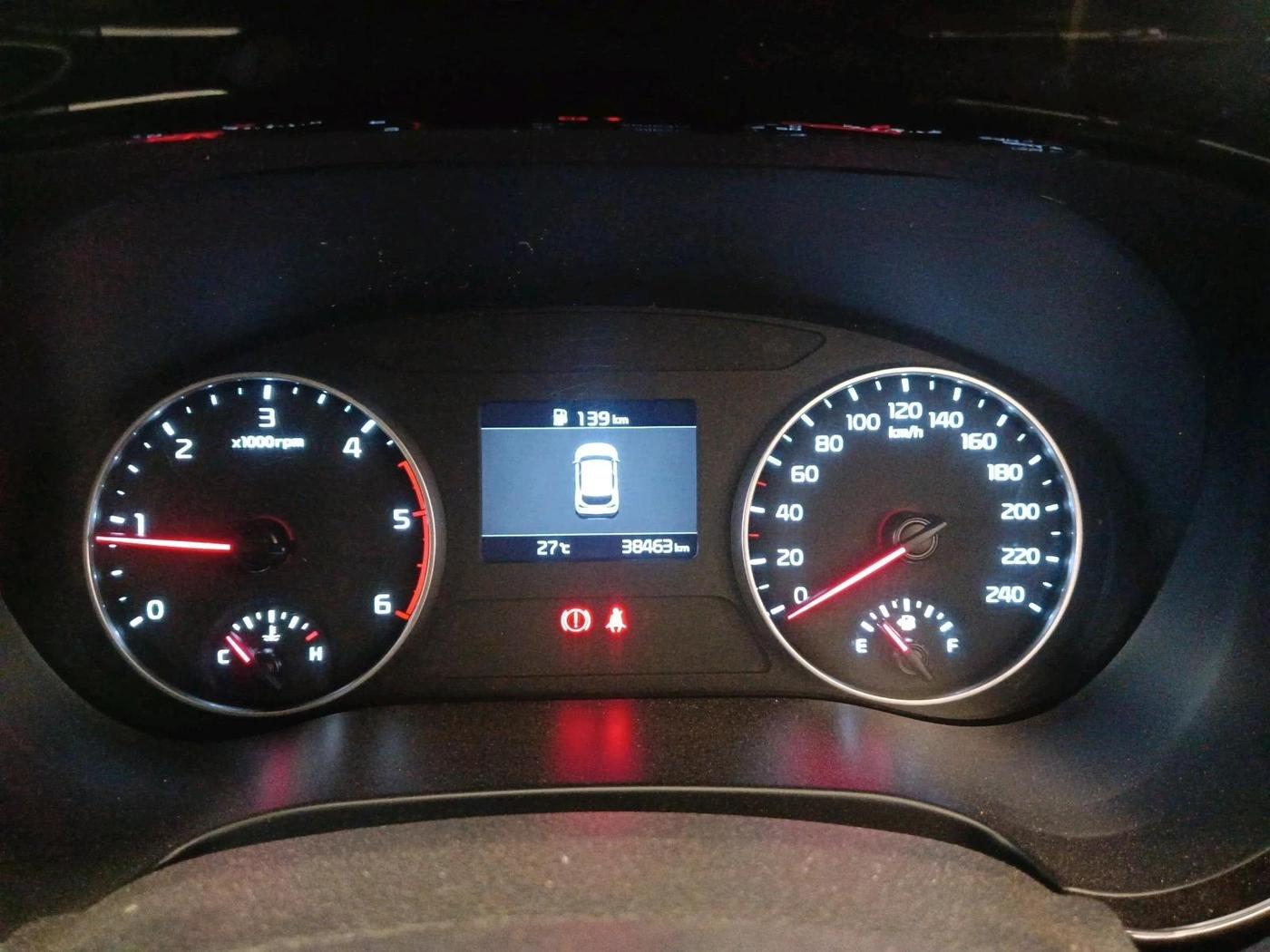 2022 KIA SELTOS HTK PLUS 1.5 DIESEL, Diesel, Manual, 38,463 km, interior