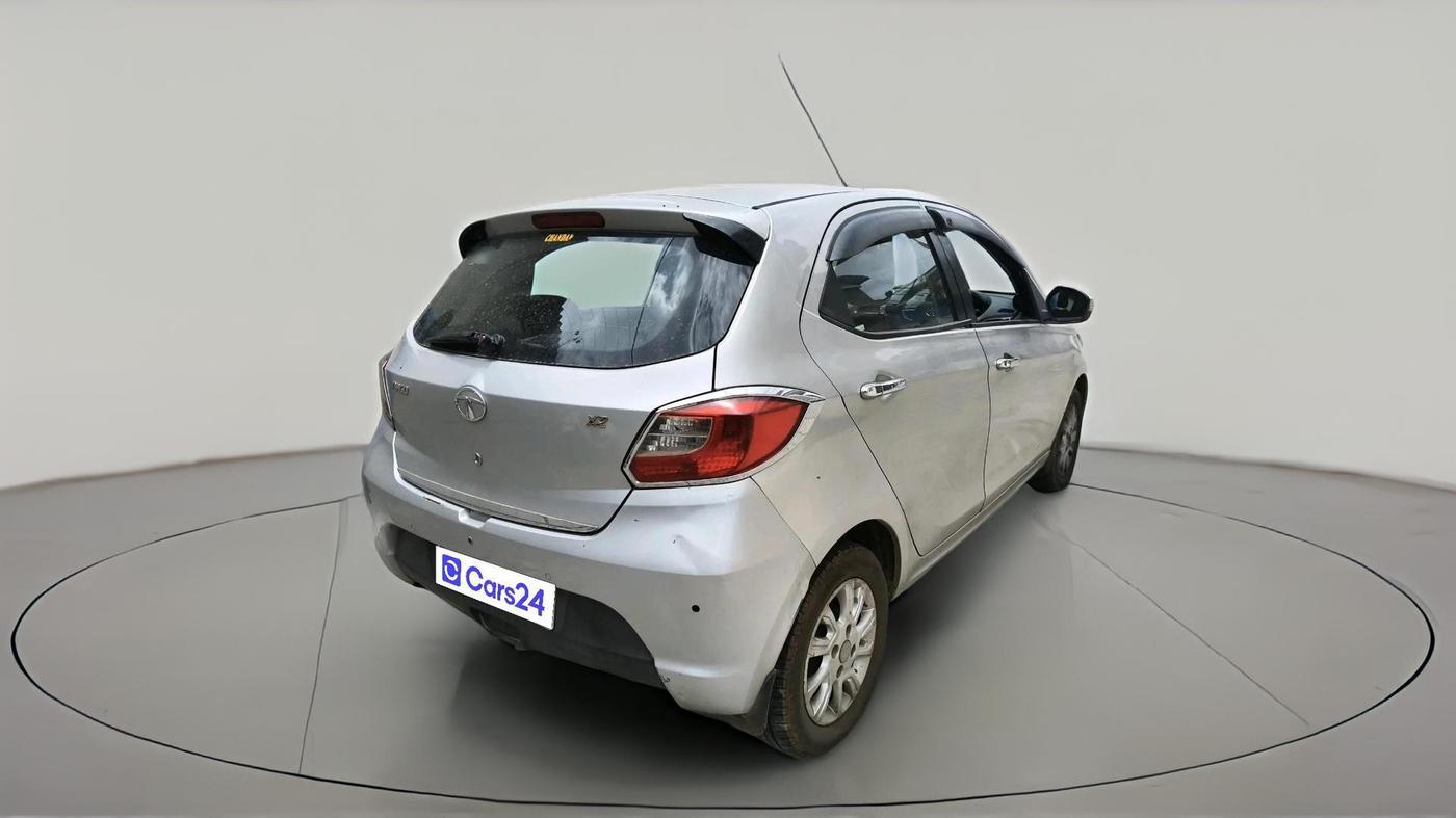2018 Tata Tiago XZ PETROL, Petrol, Manual, 1,37,166 km, exterior