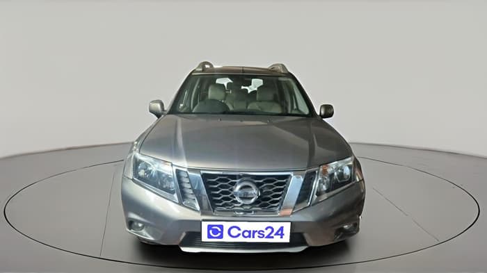 2014 Nissan Terrano XV D THP PREMIUM 110 PS, Diesel, Manual, 1,21,170 km, exterior