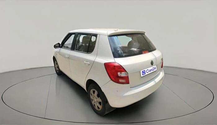 2011 Skoda Fabia AMBIENTE 1.2 MPI, Petrol, Manual, 1,27,815 km, exterior