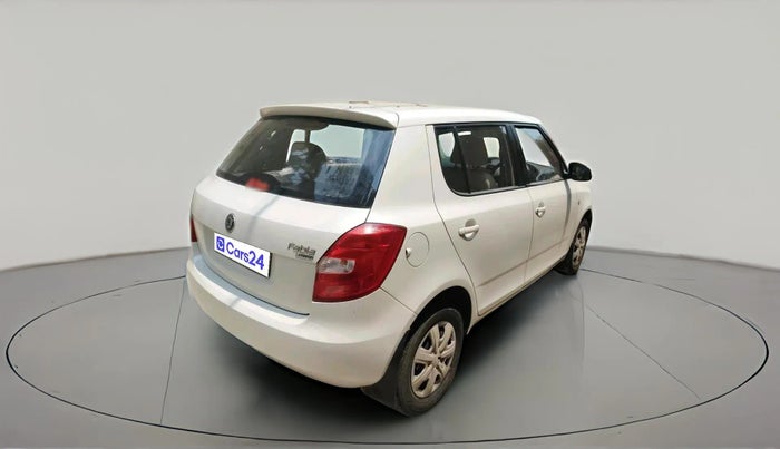 2011 Skoda Fabia AMBIENTE 1.2 MPI, Petrol, Manual, 1,27,815 km, exterior