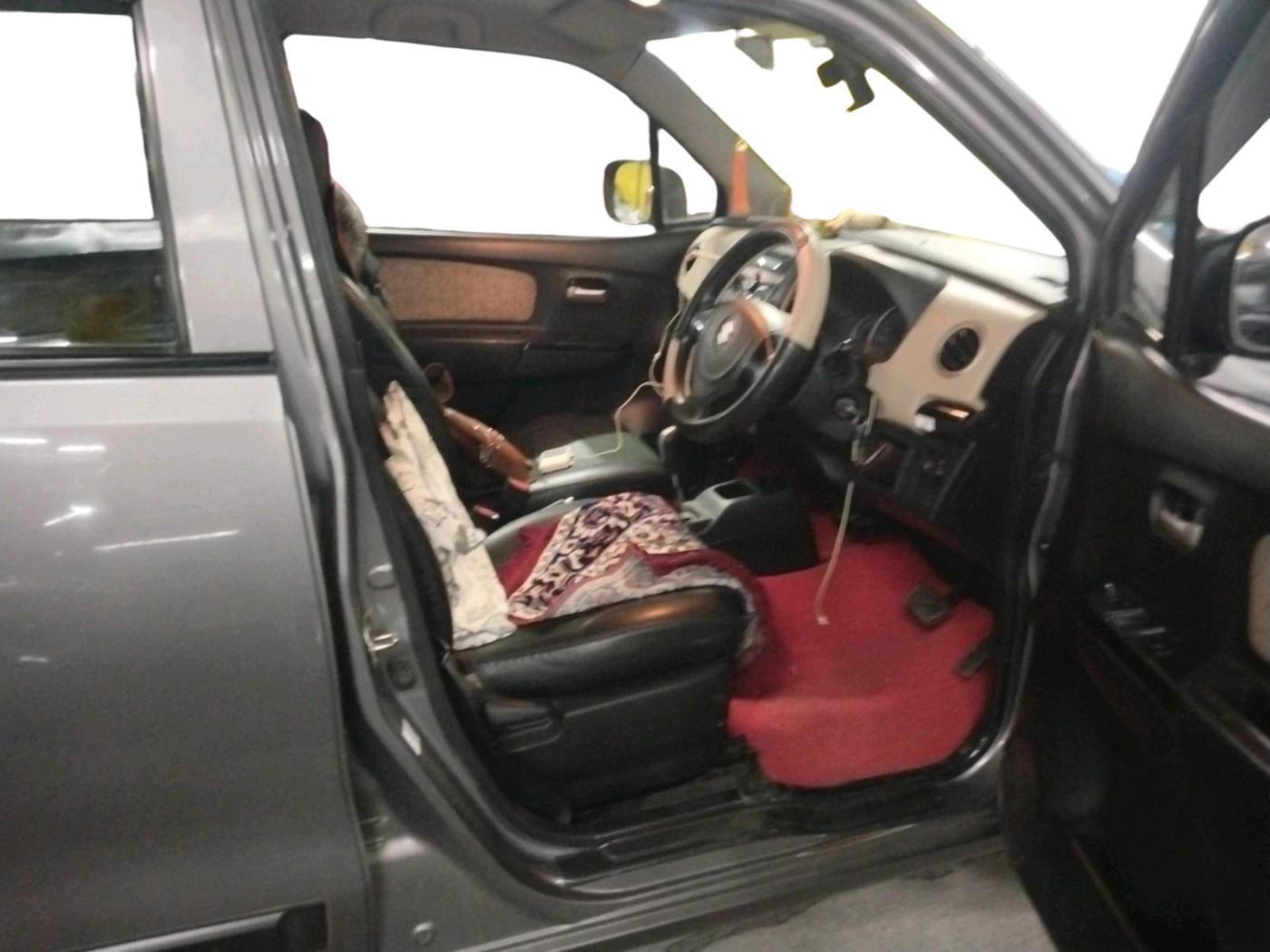 2017 Maruti Wagon R 1.0 VXI AMT, Petrol, Automatic, 54,071 km, interior