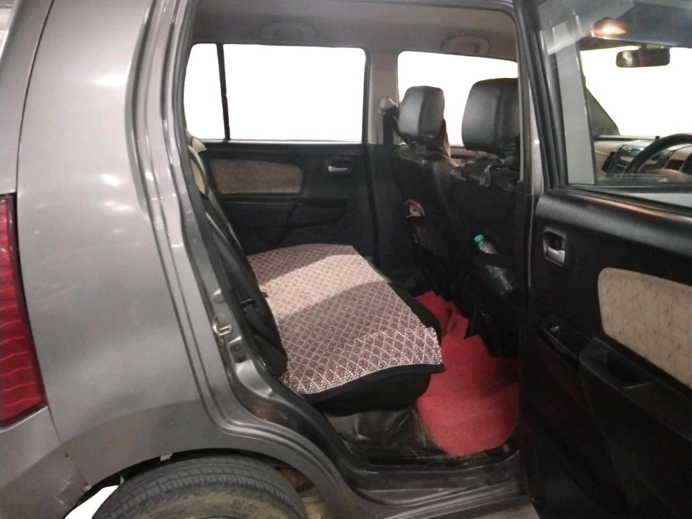 2017 Maruti Wagon R 1.0 VXI AMT, Petrol, Automatic, 54,071 km, interior