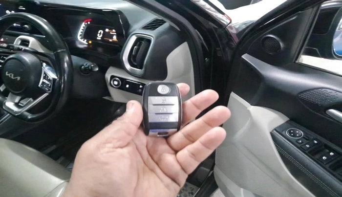 2022 KIA SONET HTX ANNIVERSARY EDITION 1.0 IMT, Petrol, Manual, 61,558 km, interior