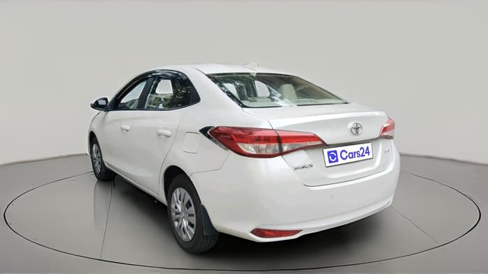 2018 Toyota YARIS G MT, Petrol, Manual, 40,945 km, exterior