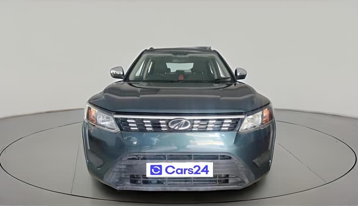 2019 Mahindra XUV300 W6 1.2 PETROL, Petrol, Manual, 87,215 km, exterior