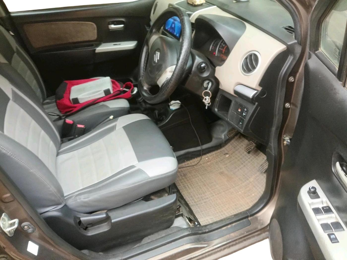 2015 Maruti Wagon R 1.0 VXI, Petrol, Manual, 1,32,632 km, interior