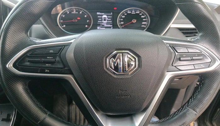 2021 MG HECTOR SMART HYBRID 1.5 PETROL, Petrol, Manual, 32,532 km, interior