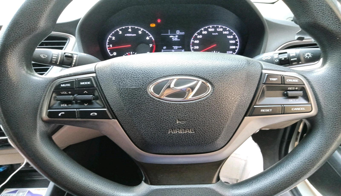 2018 Hyundai Verna 1.4 EX PETROL, Petrol, Manual, 78,448 km, interior