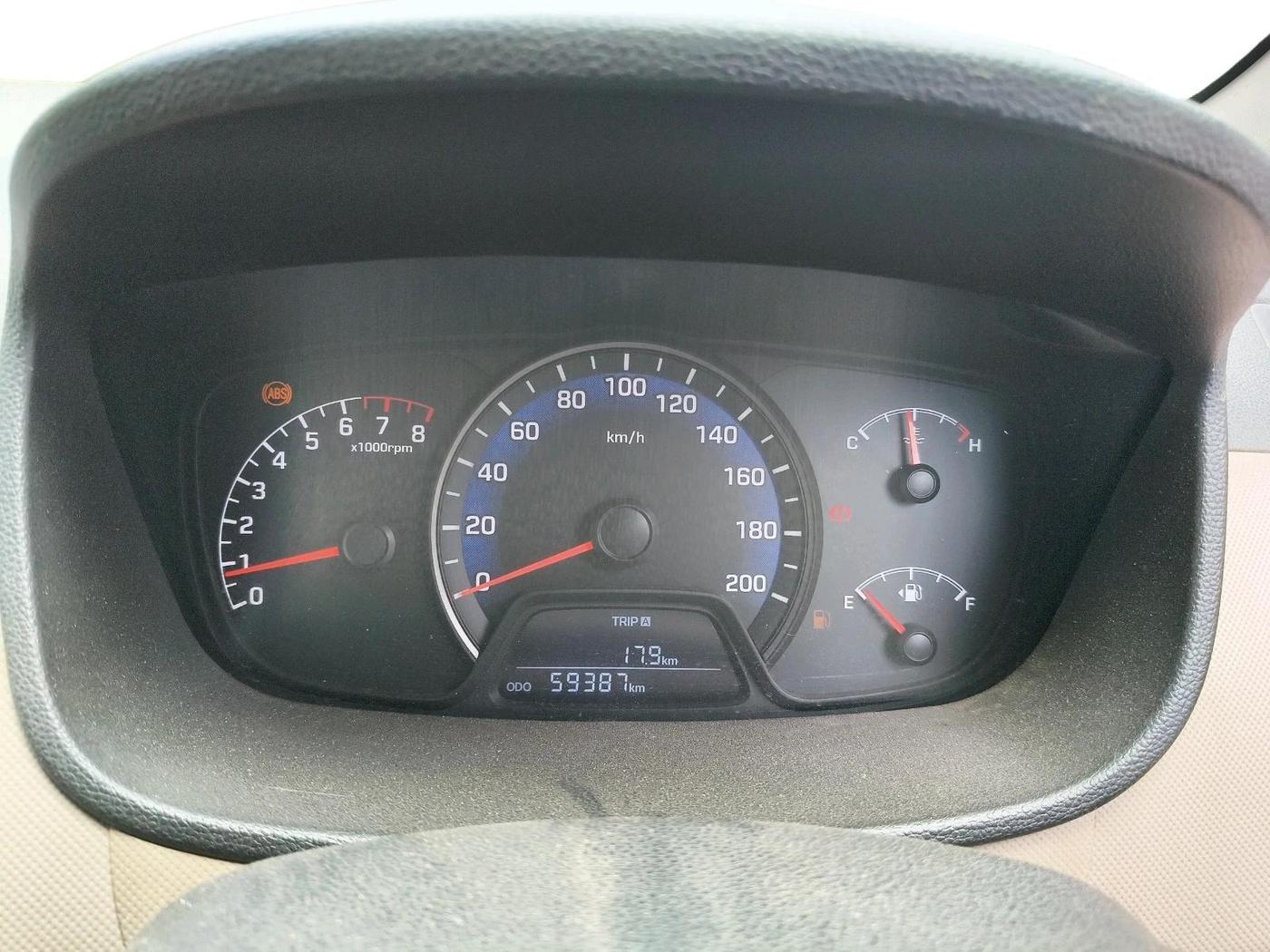2015 Hyundai Xcent S (O) 1.2, Petrol, Manual, 59,387 km, interior