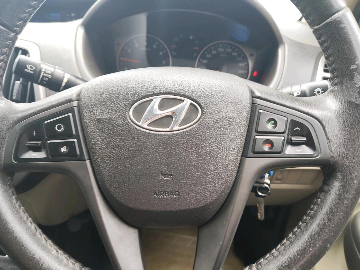 2014 Hyundai i20 SPORTZ 1.2, Petrol, Manual, 52,089 km, interior