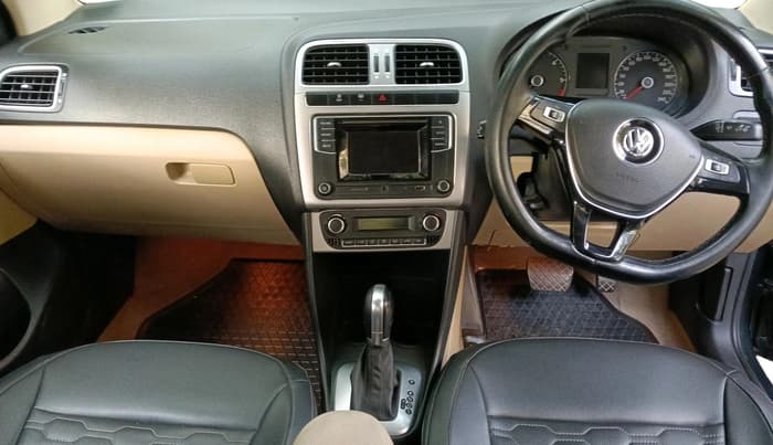 2017 Volkswagen Ameo HIGHLINE PLUS 1.5L AT 16 ALLOY, Diesel, Automatic, 81,889 km, interior