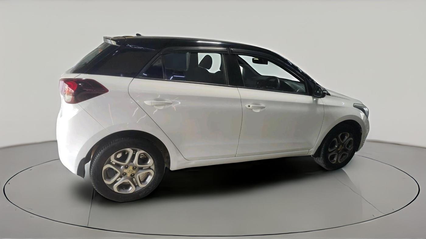 2020 Hyundai Elite i20 SPORTZ PLUS 1.2 DUAL TONE, Petrol, Manual, 56,381 km, exterior