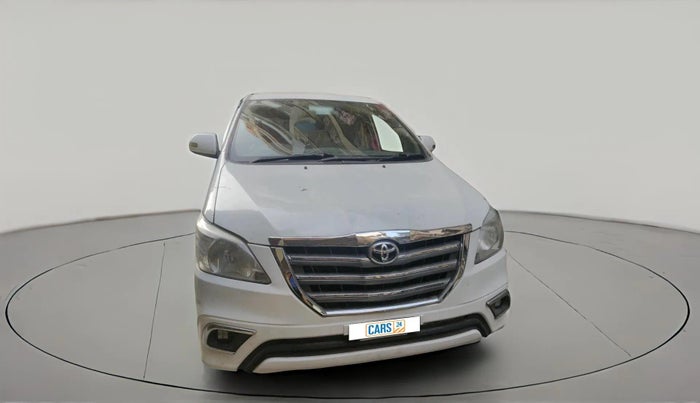 2014 Toyota Innova 2.5 VX 8 STR, Diesel, Manual, 92,168 km, exterior