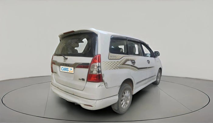 2014 Toyota Innova 2.5 VX 8 STR, Diesel, Manual, 92,168 km, exterior